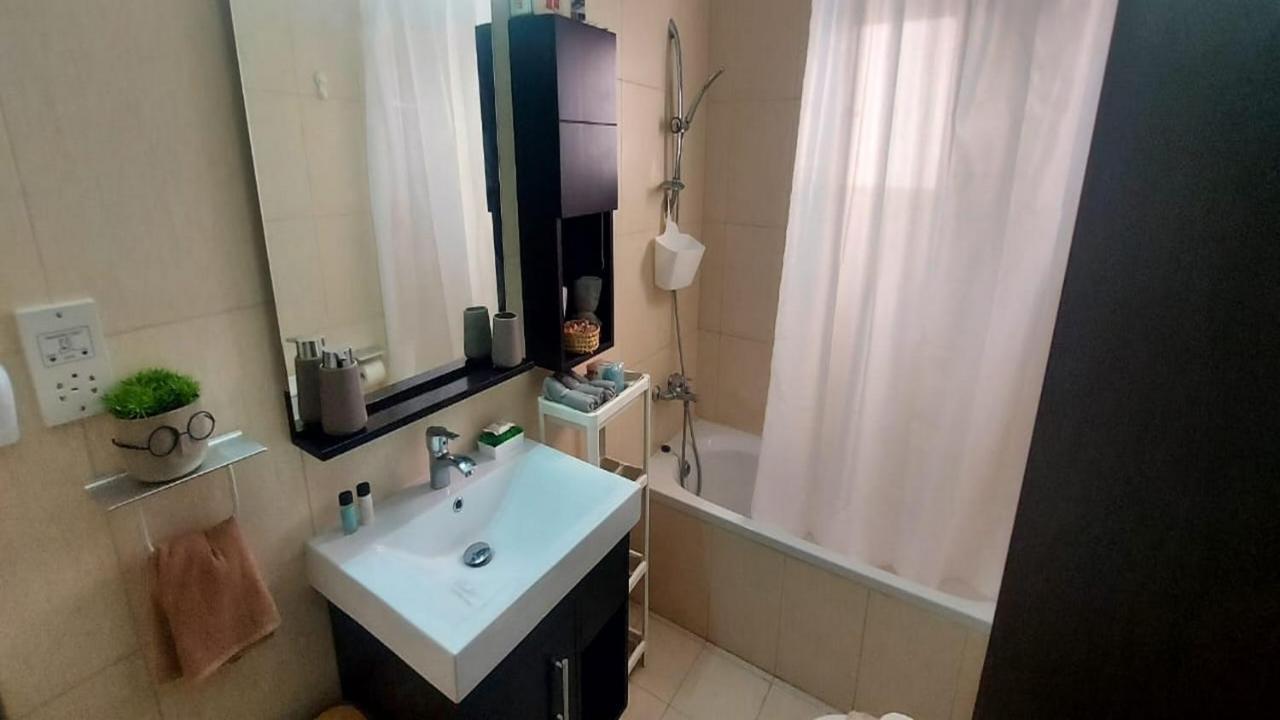 Paramount Gardens Resorts C202 Larnaca Exterior foto