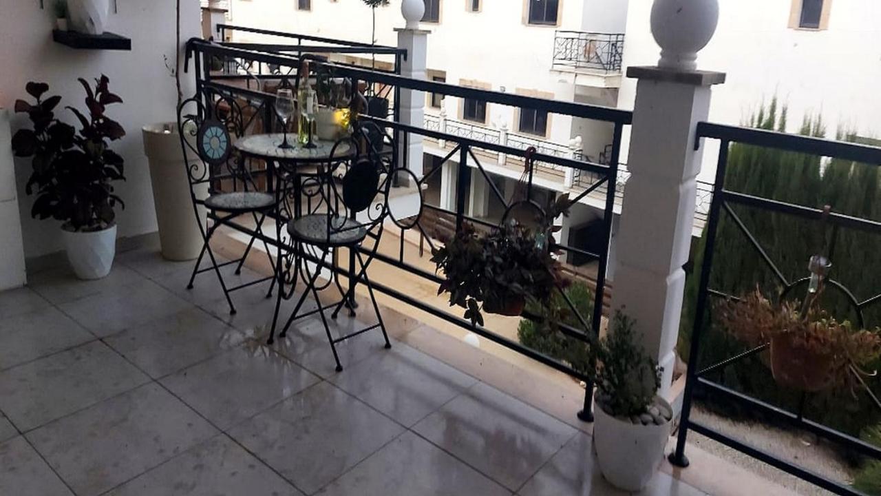 Paramount Gardens Resorts C202 Larnaca Exterior foto